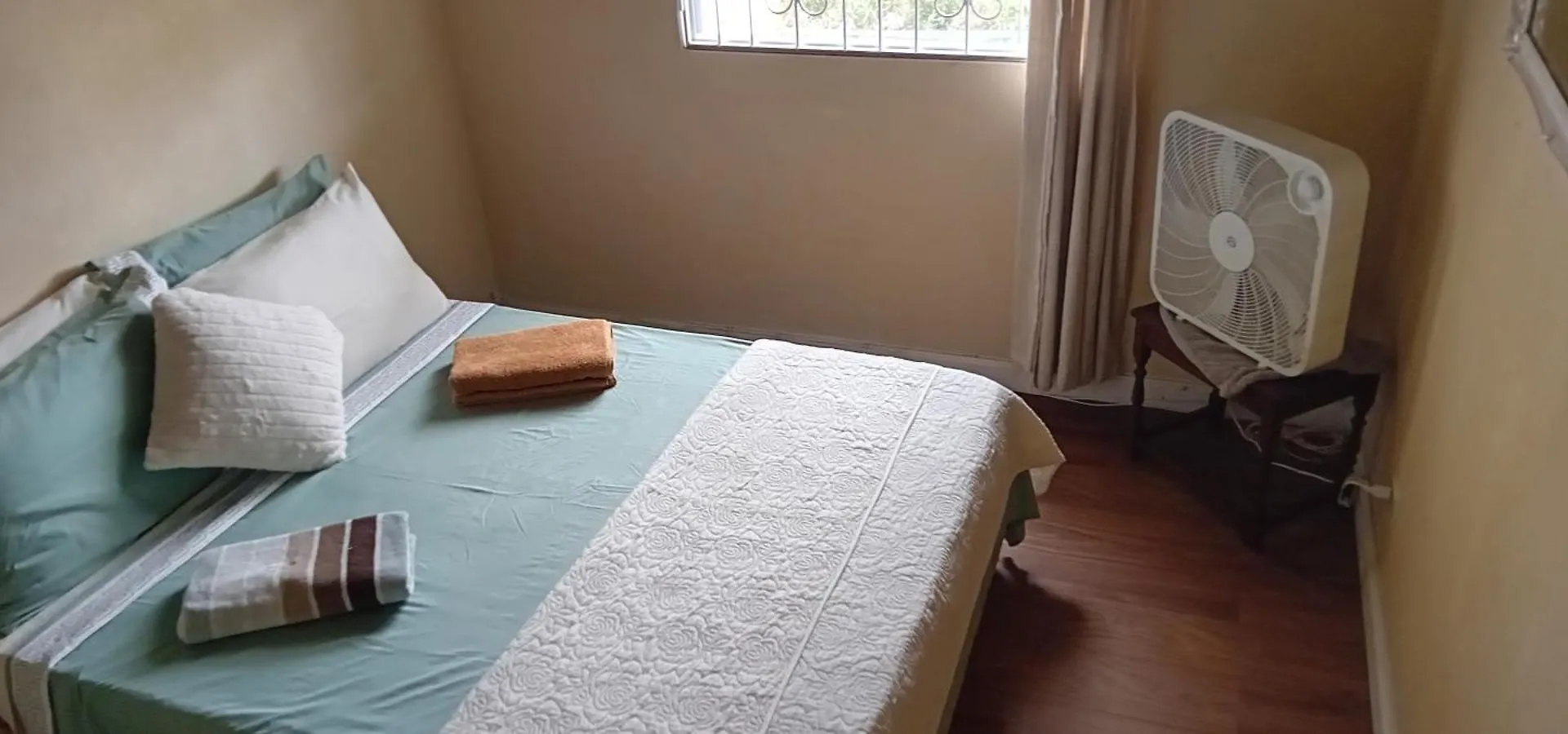 Chandler Homestay Saint Philip