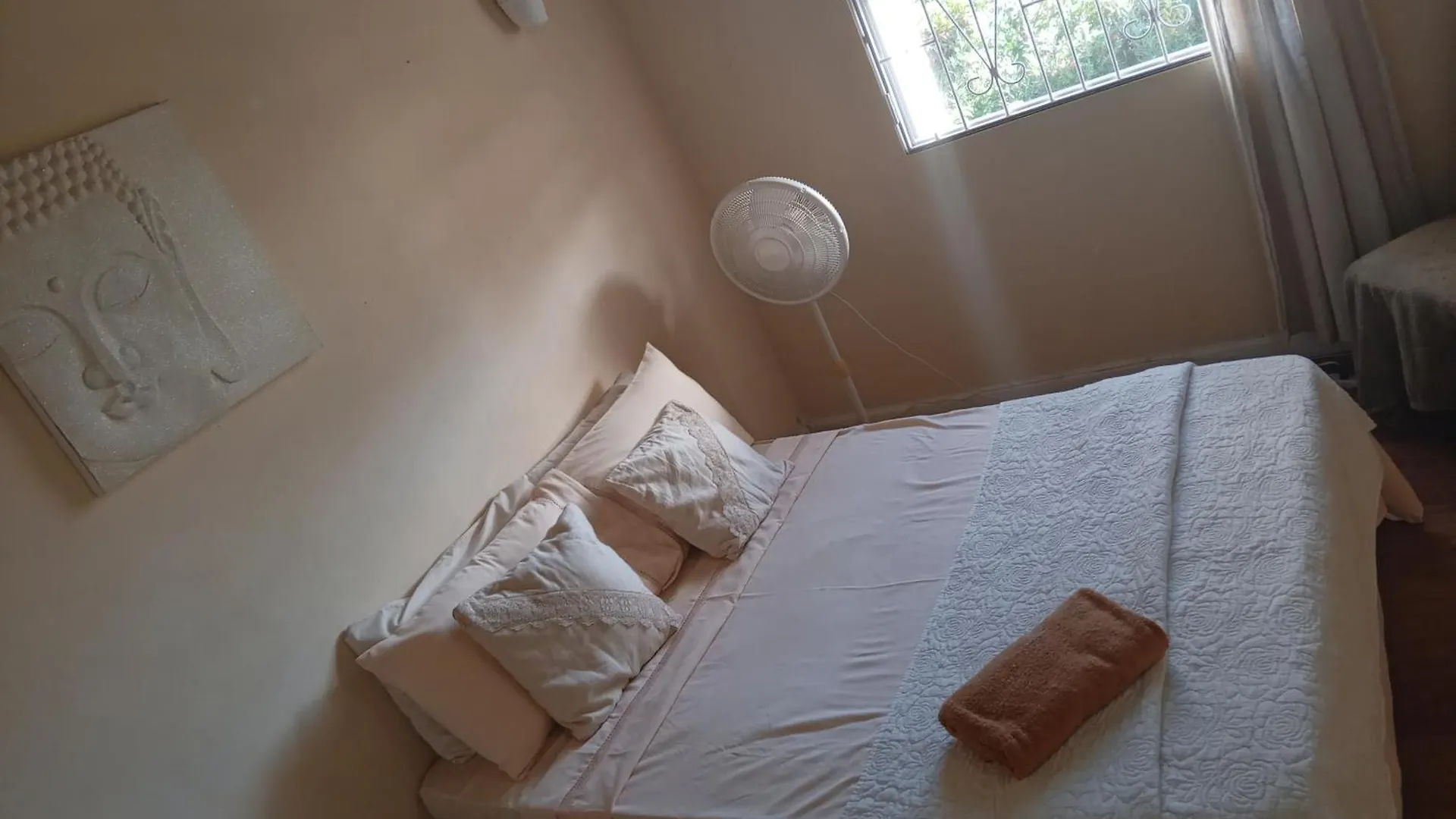 Chandler Homestay Saint Philip